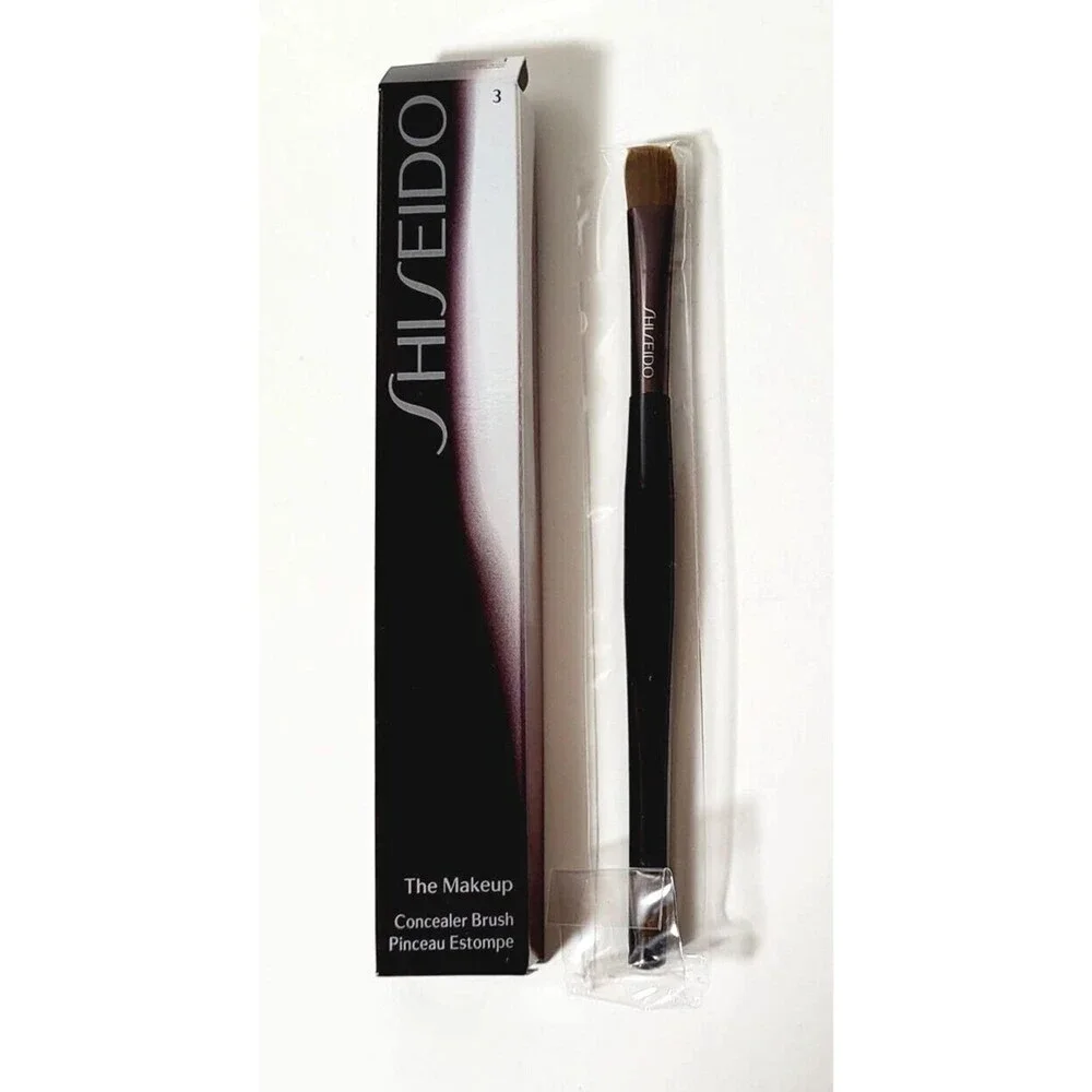 SHISEIDO The Makeup Concealer Brush Gently Tapered Makeup Brush NEW IN BOX!!!